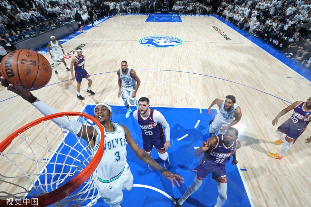 季呈现出无 季呈现出无