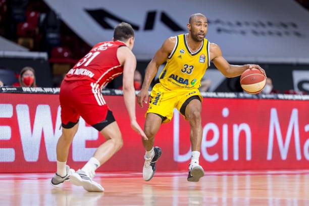 深入分析他 深入分析他